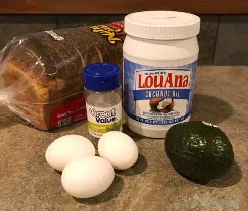 what you'l need: bread, oregano, coconut oil, 3 eggs and 1 avocado